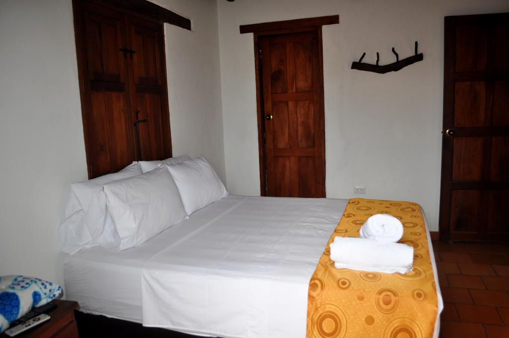 Hospedaje Donde Lorenzo Barichara Extérieur photo