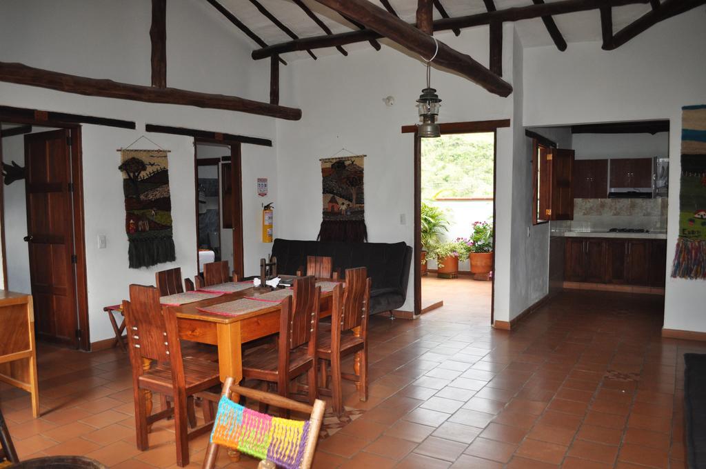Hospedaje Donde Lorenzo Barichara Extérieur photo
